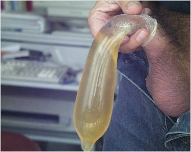 condoms0267.jpg