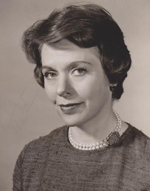 Helen Wagner.jpg