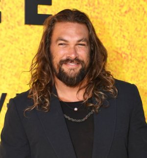 jason-momoa-has-shaved-his-head-and-looks-so-different-1662547465.jpg