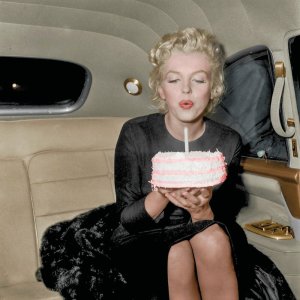 marilyn-monroe-happy-birthday.jpg