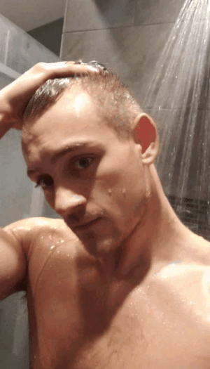 shirtless-shower-guy-biceps-flex-selfie-gif.gif