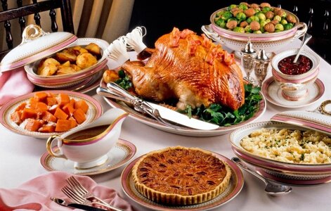 thanksgiving-the-traditional-dinner-menu-and-where-to-celebrate-in.jpg