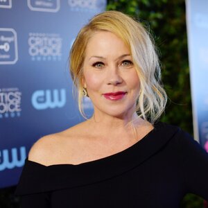 christina-applegate-critics-choice-awards.jpg