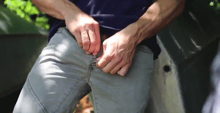 gif-jeans-bulge-cock-reveal.gif