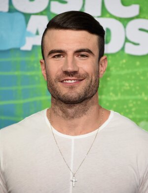 Sam-Hunt-CMT-Awards-2015.jpg