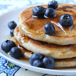 686460-todds-famous-blueberry-pancakes-Dianne-1x1-1-9bd040b975634bce884847ce2090de16.jpg