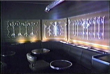 1st class cocktail lounge ss united states.jpg