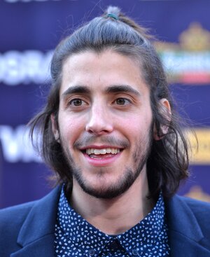 Salvador_Sobral_RedCarpet_Kyiv_2017.jpg
