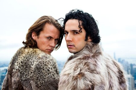 131014-ylvis-lead.jpg
