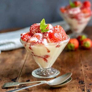 strawberries-and-cream.jpg
