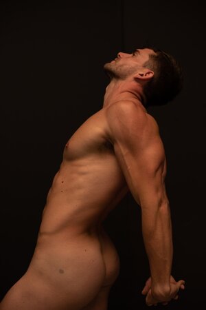 Keegan Whicker FUwHvCtUAAA8W54.jpg