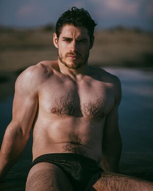 photographed by Patryck Lebrun tumblr_c5e08be90.jpg