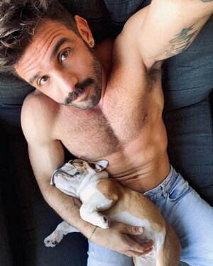 Leo Sabato and Almond 220182230.jpg