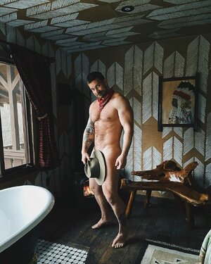 AlexanderAbramov-Urban Cowboy Lodge003.jpg