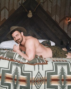 AlexanderAbramov-Urban Cowboy Lodge011.jpg