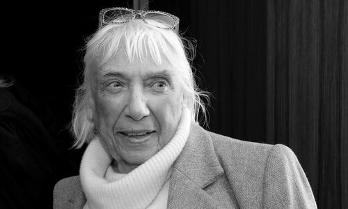 64176011_403.jpg 64176011_403.jpg