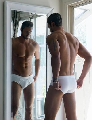 Christian Hogue 50441381.jpg