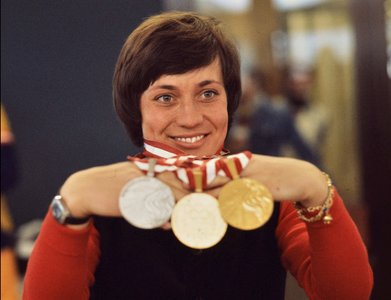 Screenshot 2023-01-05 at 11-38-22 Rosi Mittermaier ist tot Zweimalige Olympiasiegerin im Alter...png Screenshot 2023-01-05 at 11-38-22 Rosi Mittermaier ist tot Zweimalige Olympiasiegerin im Alter...png