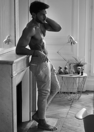 Javier Azocar bw 87325297.jpg