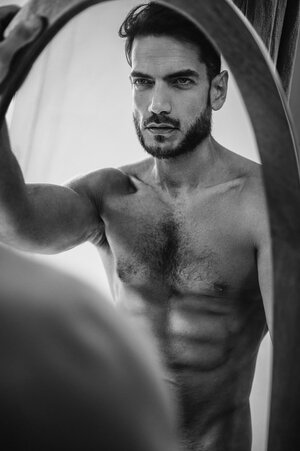 Javier Azocar bw javier-3.jpg