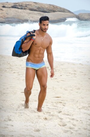 Mario Beckman CA-RIO-CA 3.jpg