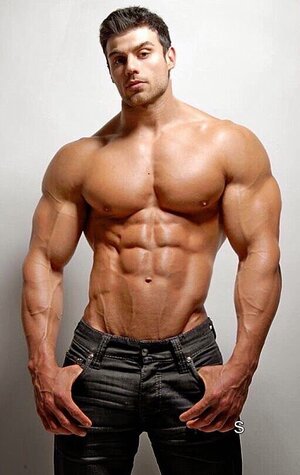 large.240335192_MuscleHunk.jpeg.bf15335253b0147e64a13fc812b24d1f.jpeg.jpg