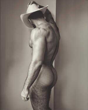 Anton Lapidus 93771419.jpg