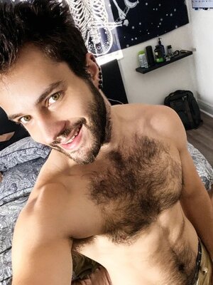 Dante Drackis profile_001.jpg