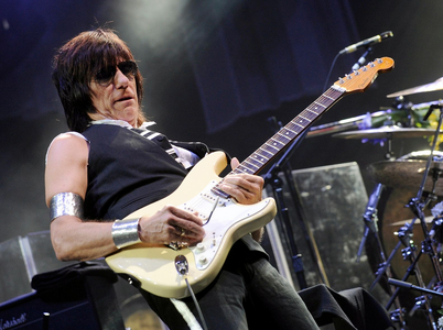 Screenshot 2023-01-12 at 00-01-36 Jeff Beck im Alter von 78 Jahren gestorben.png Screenshot 2023-01-12 at 00-01-36 Jeff Beck im Alter von 78 Jahren gestorben.png