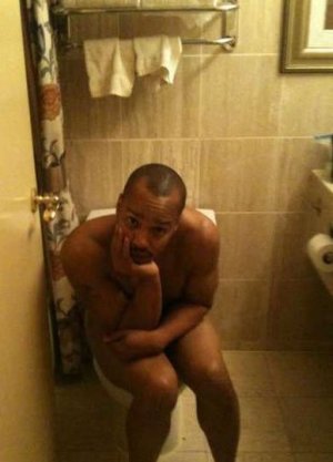 042 2 Donald Faison.jpg