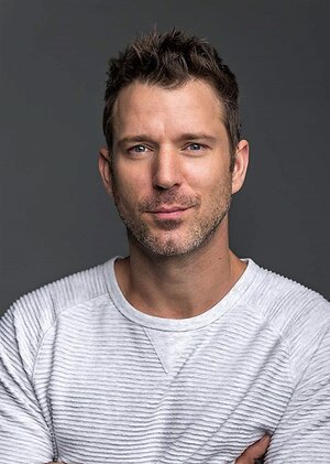 Wil_Traval.jpg
