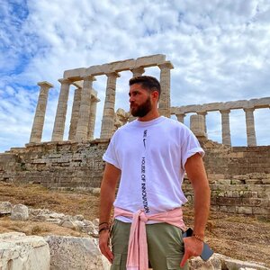 101495323_Temple of Poseidon.jpg