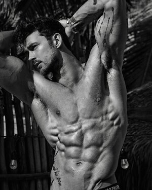 Christian Hogue tumblr_9fc093cdd60a4f44e2b1cdcfdc27a66.jpg