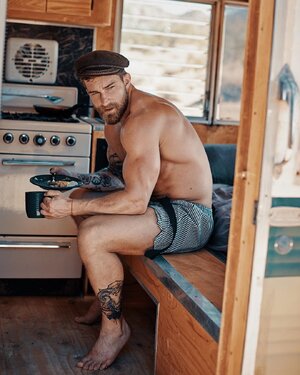 AlexanderAbramov-Dmitri Bocharov-Uncovered Journeyman 0120.jpg