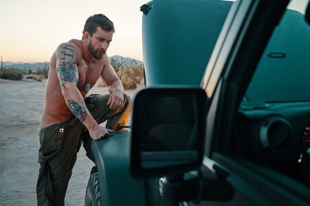 AlexanderAbramov-Dmitri Bocharov-Uncovered mercenary 6842 large_013.jpg