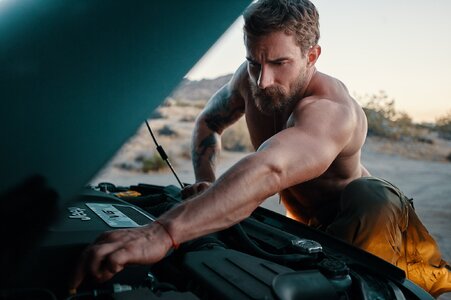 AlexanderAbramov-Dmitri Bocharov-Uncovered mercenary 6859 large_009.jpg