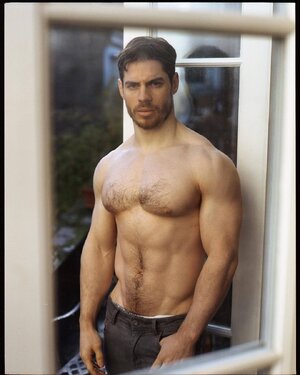 by Bogdan Sarachev tumblr_pwd33eCqvC1w20fh4o3_1280.jpg