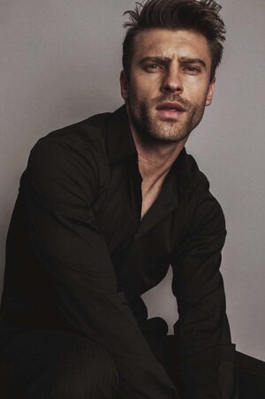 0 vinicius-piccoli-by-malcolm-joris-for-brazilian-male-model_026.jpg