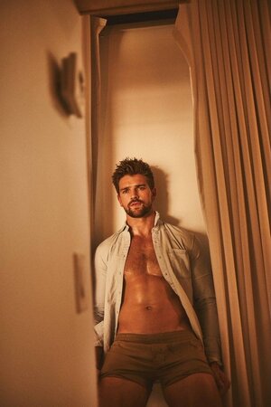 1 Cole_Forsgren-On_The_Road_4252b79c_IMG_3.JPG