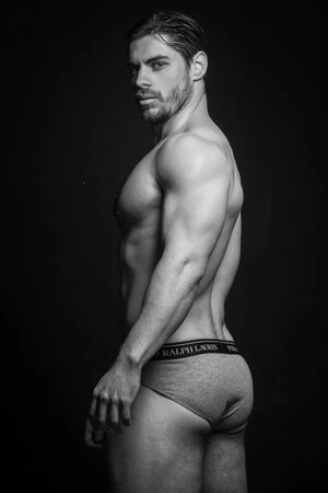 Antoine Morieult by Chesterfield Hector DSC09659.jpg