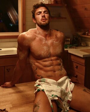 Christian Hogue tumblr_968ec635fa34.jpg