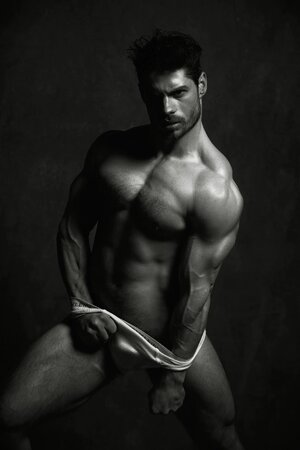 Antoine Morieult photographed by Valerio Rioja 2019042..jpg