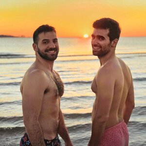 Alan Disavia and friend 47586566.jpg