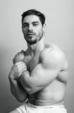 photographed by Charles Moriarty Screenshot2022-09-21at23.35.52.jpg