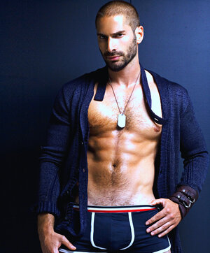 David Matthew tumblr_l6c0t0ejgx1qbj5ii.jpg