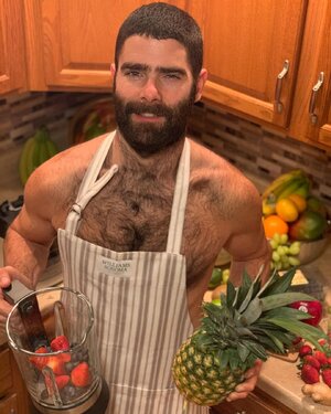 in the kitchen 79721634.jpg