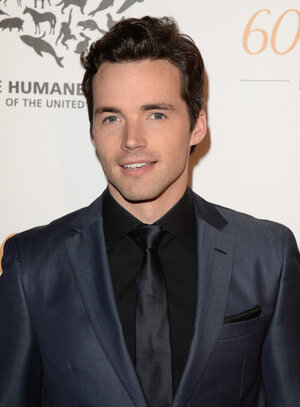Ian_Harding.jpg