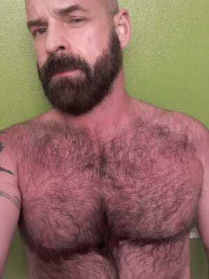 colfcubfl EKboKlPWoAAIde_.jpg