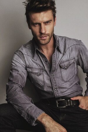 1 vinicius-piccoli-by-malcolm-joris-for-brazilian-male-model_031.jpg