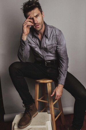 1 vinicius-piccoli-by-malcolm-joris-for-brazilian-male-model_034.jpg